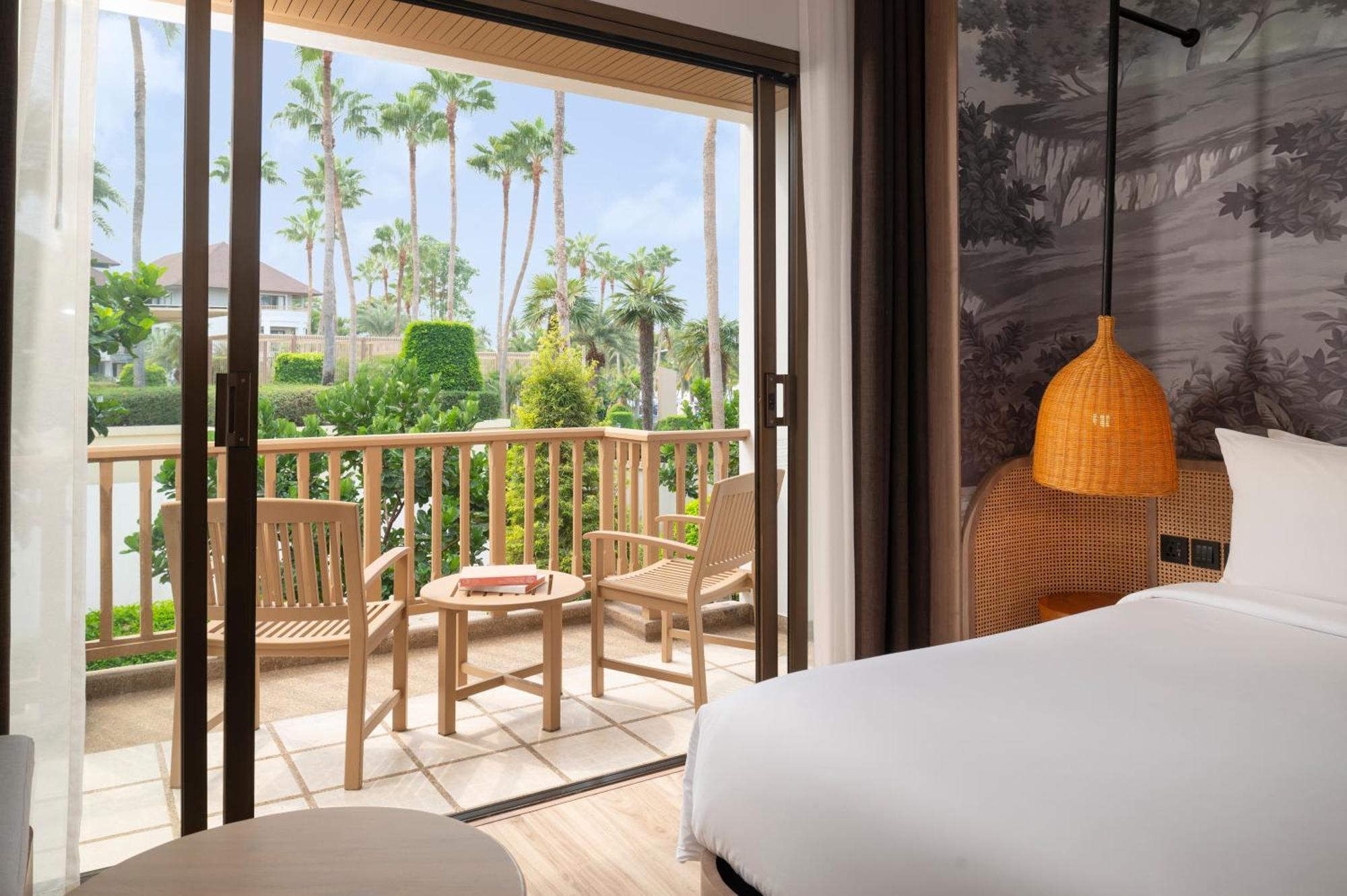 The Tide Resort Bang Saen Ngoại thất bức ảnh