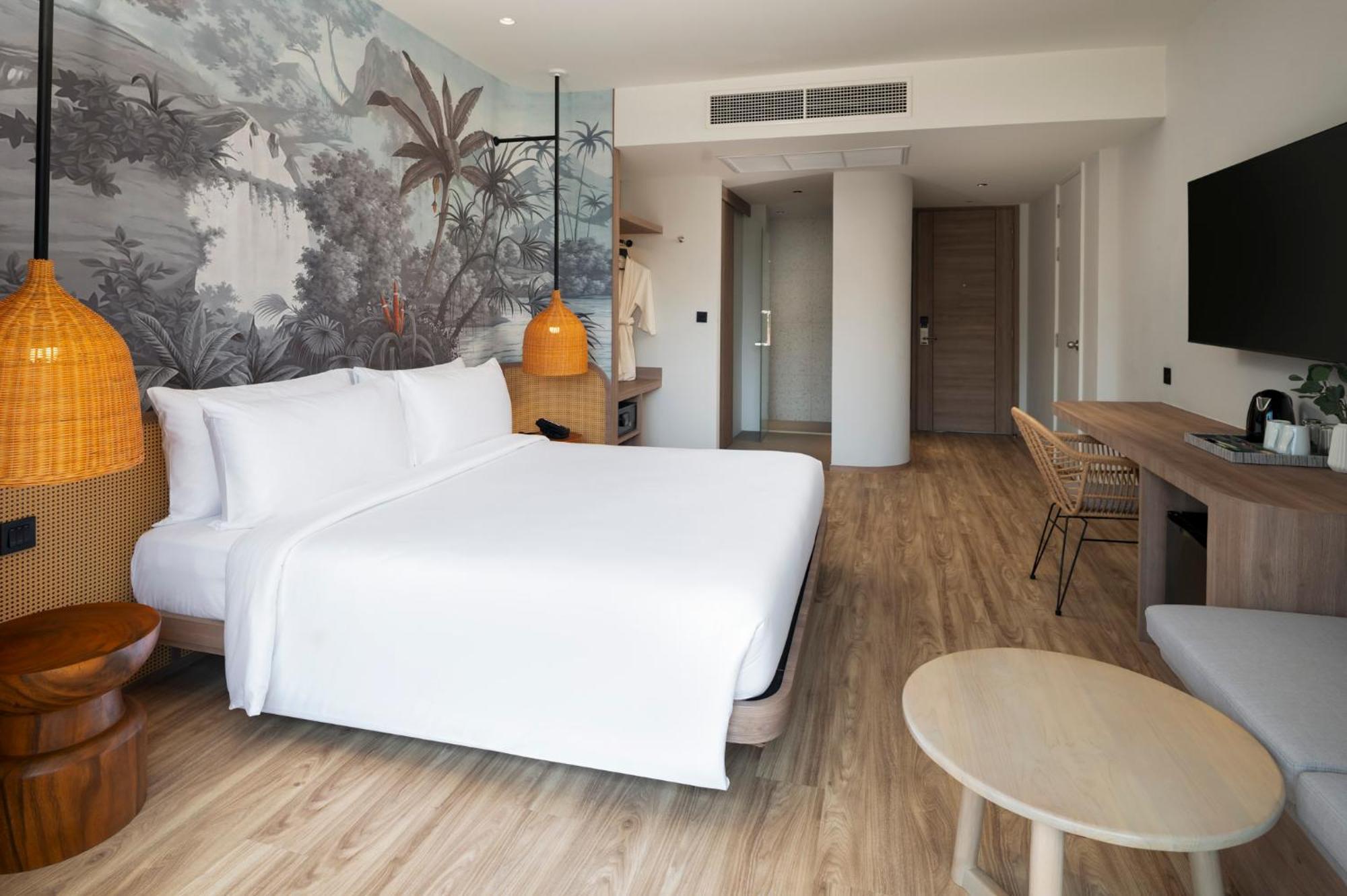 The Tide Resort Bang Saen Ngoại thất bức ảnh