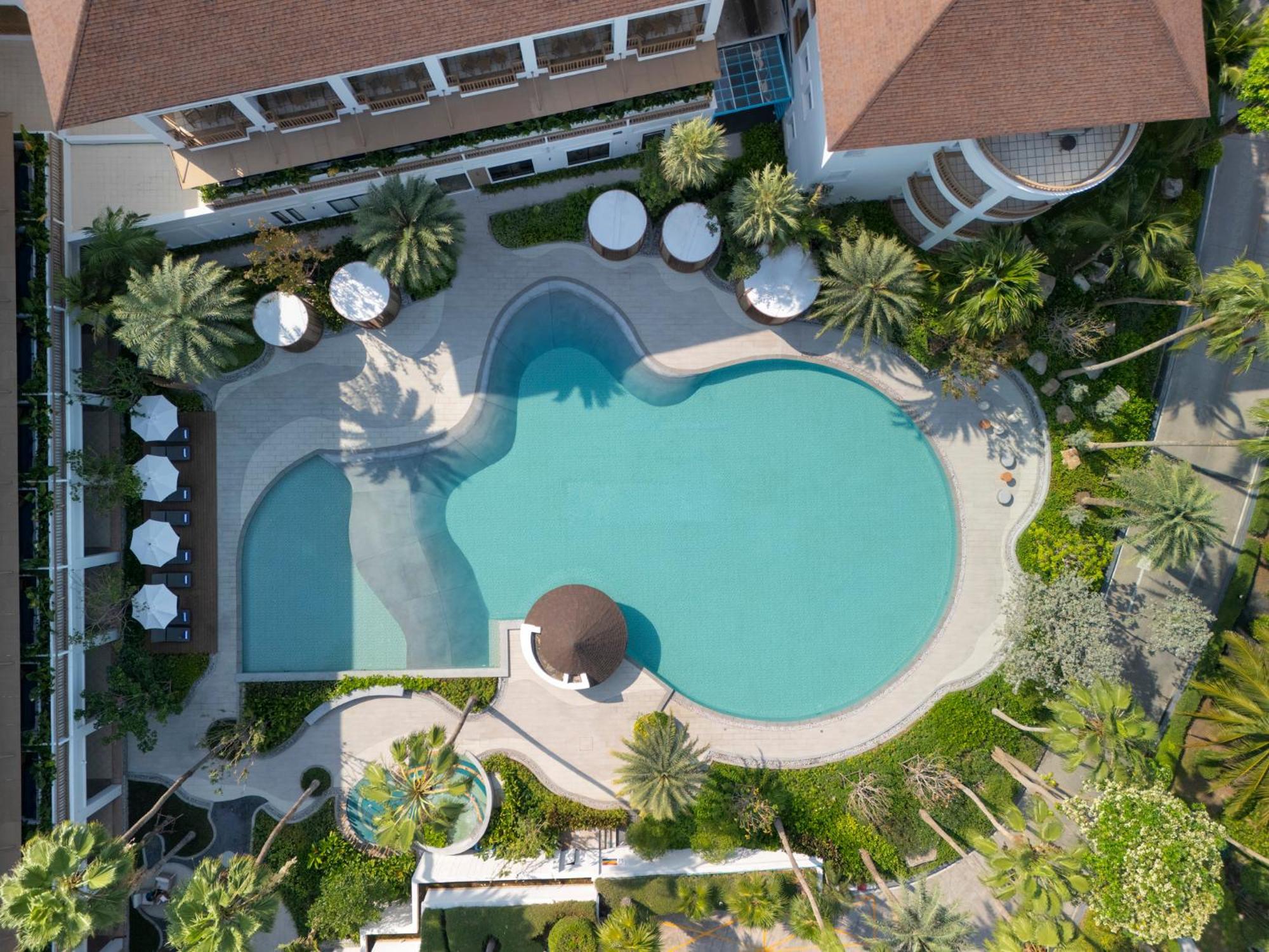 The Tide Resort Bang Saen Ngoại thất bức ảnh